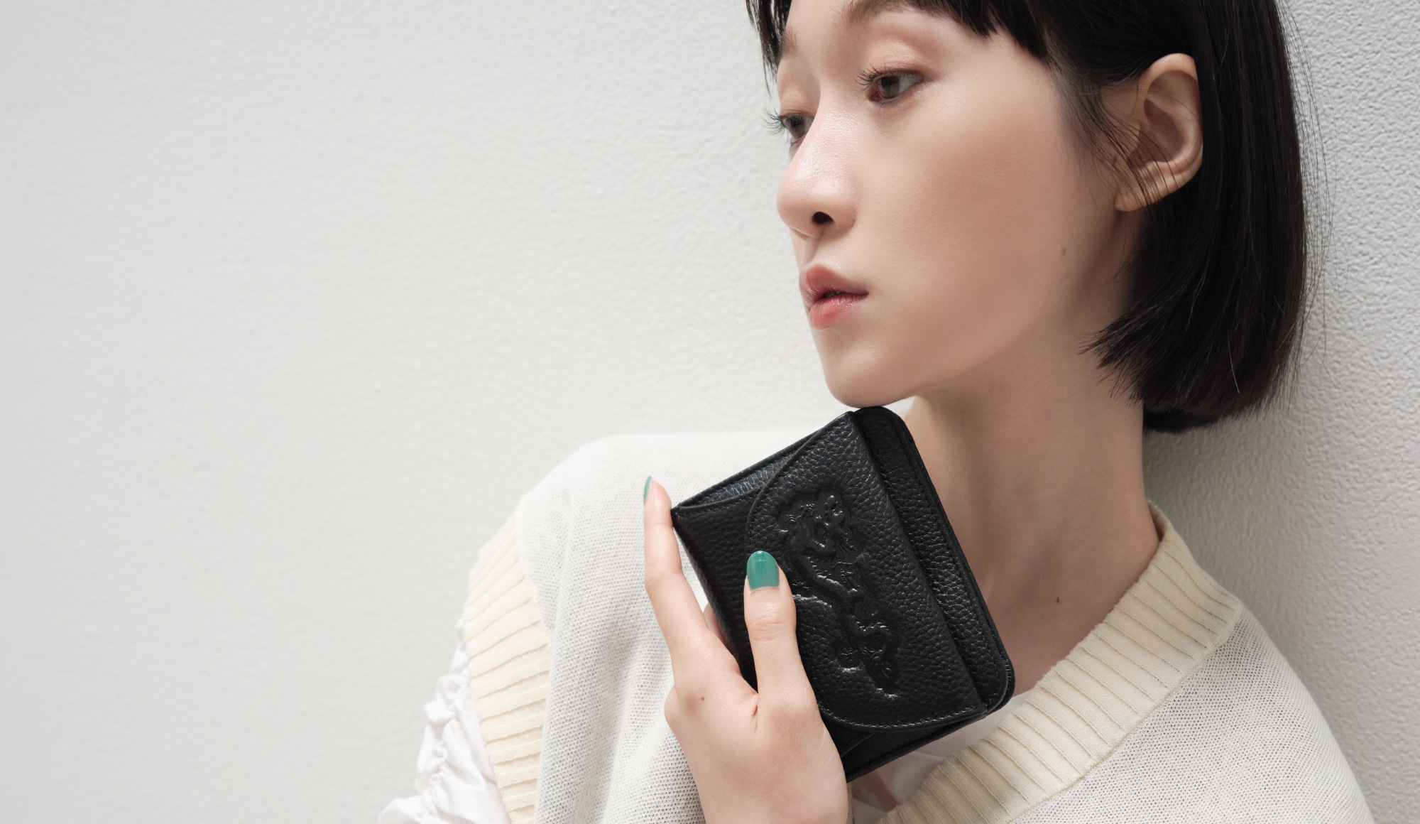 【人気】 ヴィヴィアンタム　ドラゴン　刺繍　ウールマフラー　ブルー NEW ARRIVAL | vivienne tam
