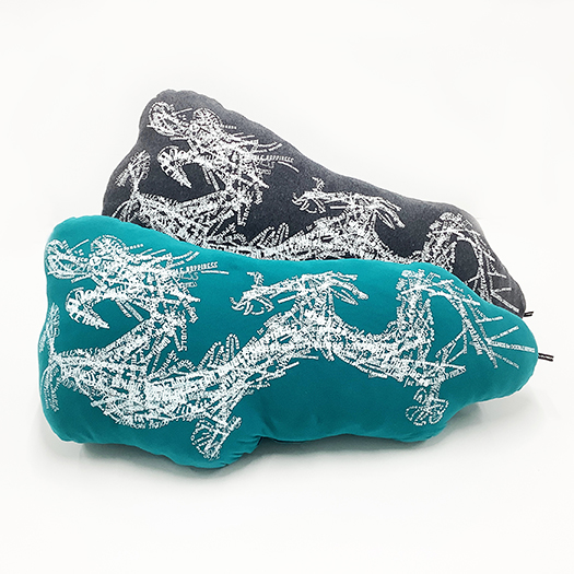 ドラゴンクッション