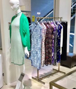 銀座三越店営業再開と営業時間のお知らせ Vivienne Tam