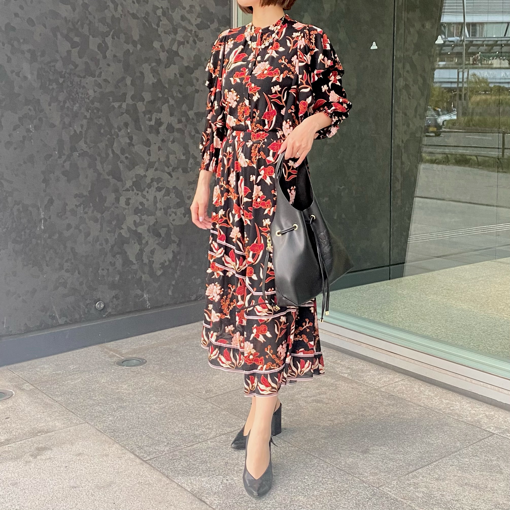 バウヒニア フローラルプリント ブラウスのご紹介 Vivienne Tam