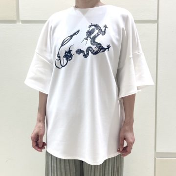 「ドラゴン&アイリスプリントプルオーバー」のご紹介