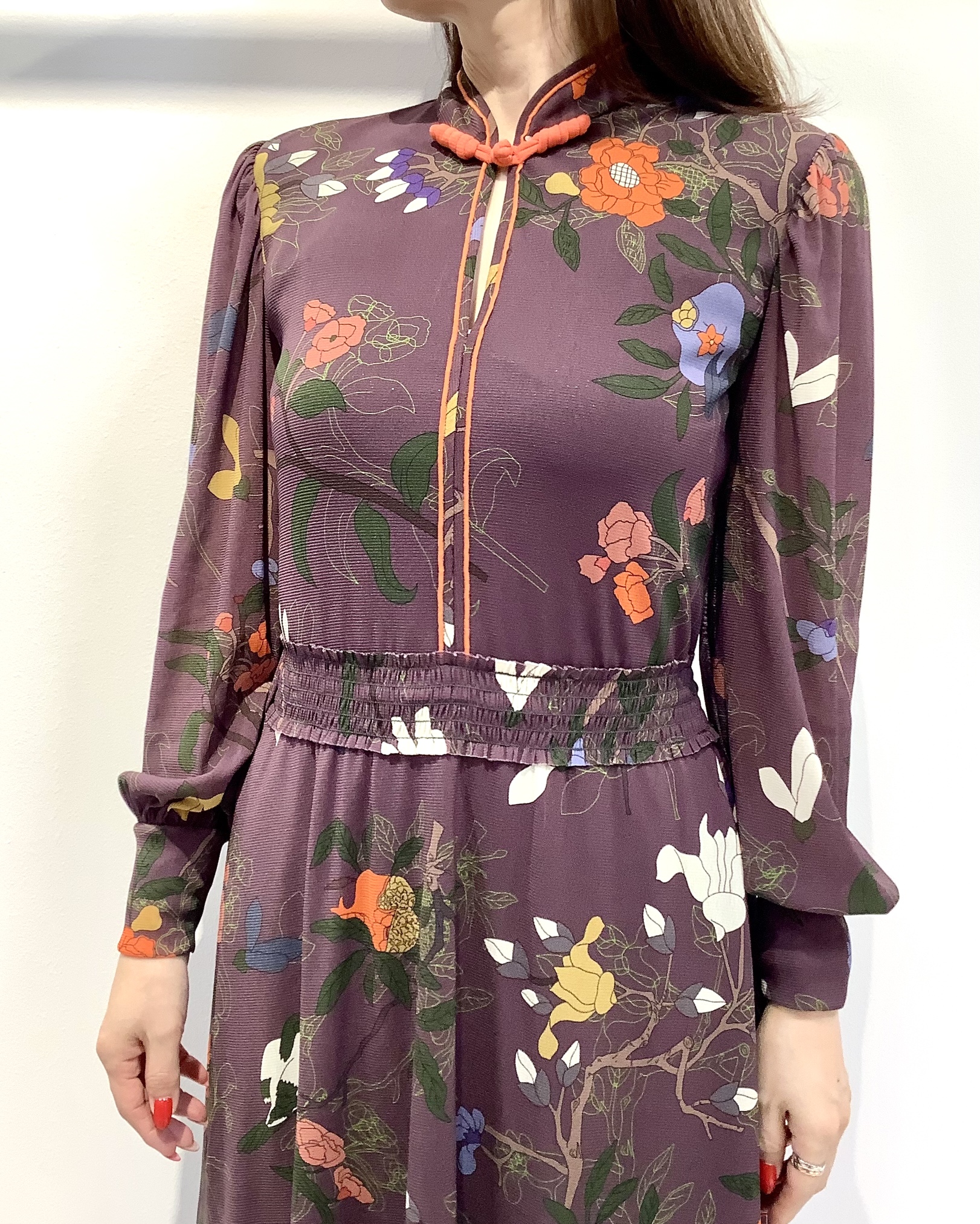 ヴィヴィアン・タム アートプリント 長袖タートルネックトップス 希少柄ビンテージ STAFF BLOG | vivienne tam