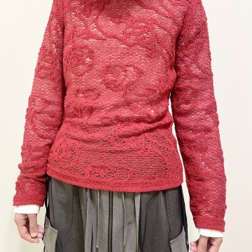 ブークレー柄ニット