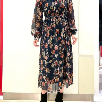 「ヴィンテージフラワーダンツウプリントワンピース」のご紹介