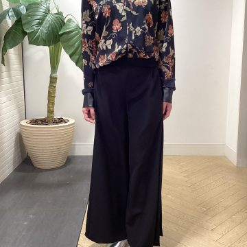 「ヴィンテージフラワーダンツプリントネッティング」のご紹介