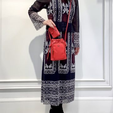 【スタッズミニショルダーバッグ＆カードケース】のご紹介