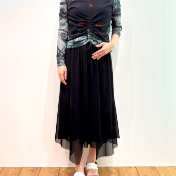 【キサラギドラゴンプリントブラウス】