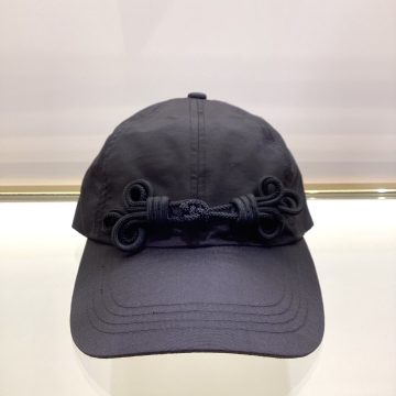 「HASSUI CAP WITH CHINA BUTTON」のご紹介
